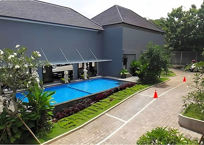 Tropico Bali Hotel 3*